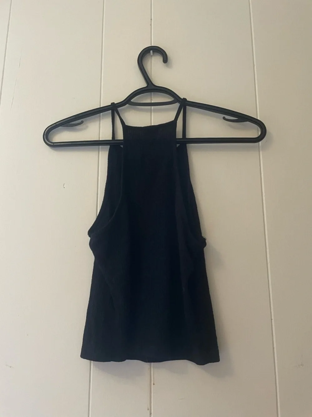 Brandy Melville Black Ribbed Halter Tank - Picture 3 of 3